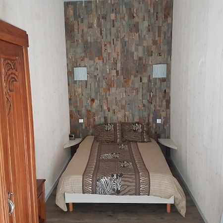 Vaste Appartement, Lumineux, 8 Couchages Eaux-Bonnes Extérieur photo